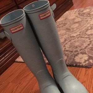 I don’t wear them enough to keep them!